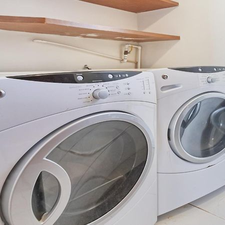 Encanto Living Two Bedroom Unit By Kivoya 푸에르토페나스코 외부 사진